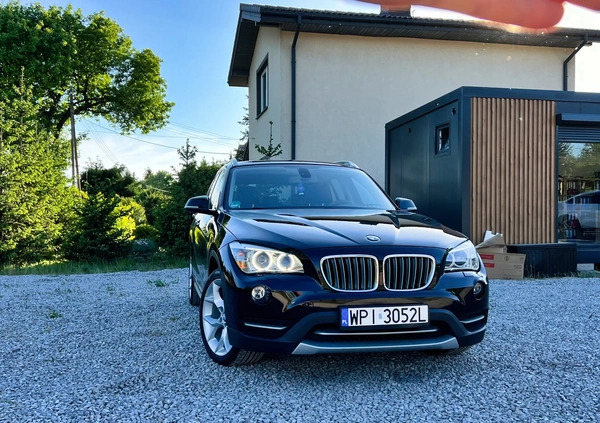 BMW X1 cena 49500 przebieg: 168200, rok produkcji 2013 z Piaseczno małe 781